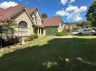 Kimberly L.'s turf maintenance service result