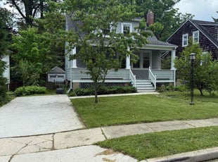 Danielle W.'s Long Grass Cleanup service result