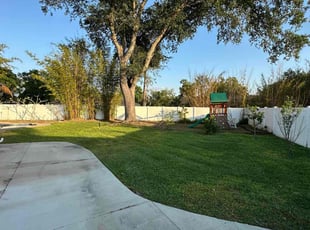 Leanne B.'s lawn service service result