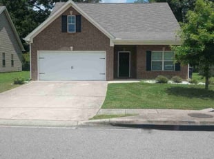 Susan M.'s lawn care services service result