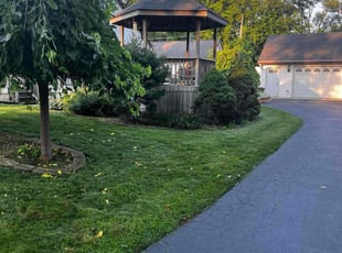 Sharon D.'s grass cutting service result