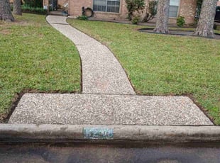 Jodi G.'s lawn maintenance service result