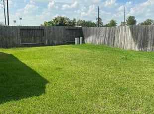 Stacey B.'s lawn service service result