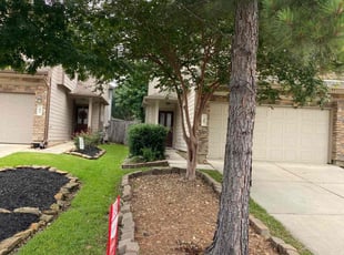 Melissa K.'s lawn maintenance service result