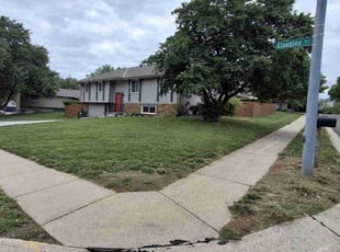 Roberta J.'s lawn service service result