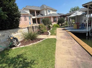 Javier M.'s lawn care service result