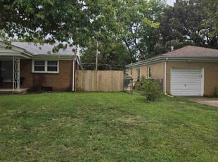 Hakeem O.'s lawn care services service result