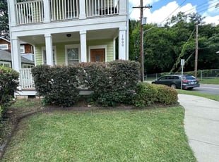 Joshua D.'s Bush Trimming service result