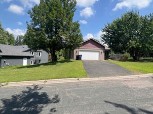 Hao B.'s turf care service result