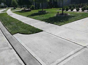 Stacey W.'s lawn care services service result