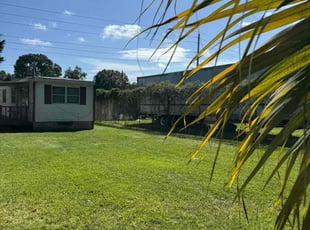 Lynne F.'s lawn maintenance service result