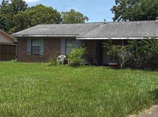 Martha M.'s lawn maintenance service result