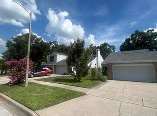 Tanya M.'s lawn maintenance service result