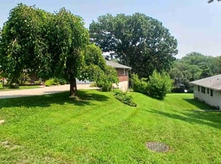 Kaylee F.'s lawn care services service result