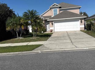 Daphne E.'s lawn care service result