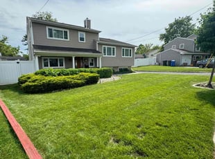 Alyssa-Marie C.'s grass maintenance service result