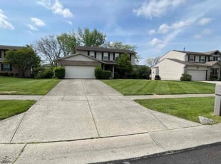 Sherri D.'s Flower Bed Weeding service result