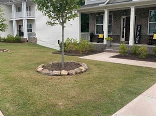Rebekah B.'s lawn care services service result