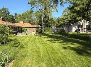 Melinda F.'s lawn care service result