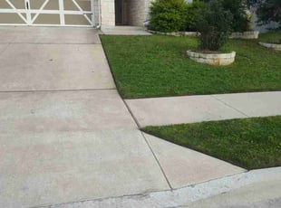 Kaylin S.'s lawn care service result