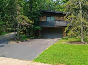 Marti M.'s lawn maintenance service result