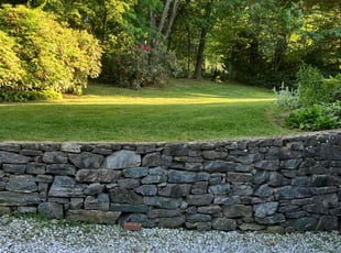 Linda A.'s lawn maintenance service result