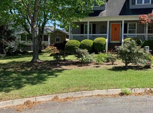 Yvonne T.'s grass maintenance service result