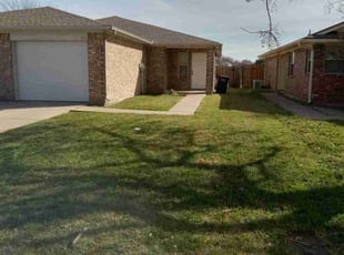 Wendy G.'s lawn service service result