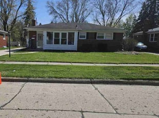 Julie S.'s grass cutting service result