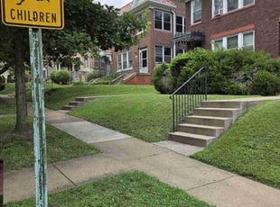 Donna B.'s lawn care service result