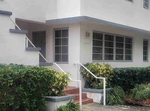 Kristi W.'s Bush Trimming service result