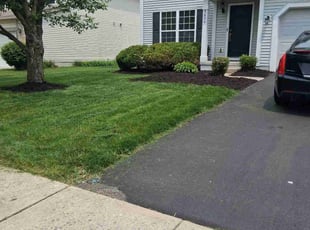 Shannon W.'s lawn maintenance service result