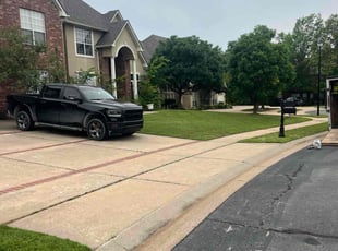 Jerry Y.'s lawn maintenance service result