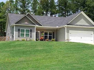 Kris S.'s lawn care service result