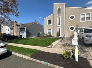 Myrtle H.'s turf care service result