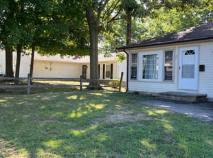 Kwanghee K.'s lawn service service result