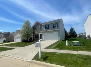 Linda C.'s lawn maintenance service result