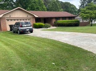 Glenn L.'s lawn service service result