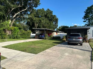 Deborah R.'s turf care service result