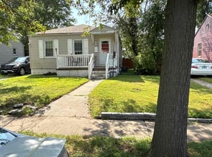 Latoya T.'s lawn care services service result