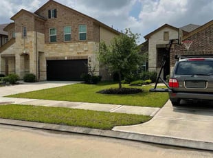 Matthew L.'s grass maintenance service result