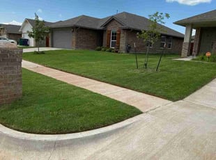 Marba H.'s lawn maintenance service result