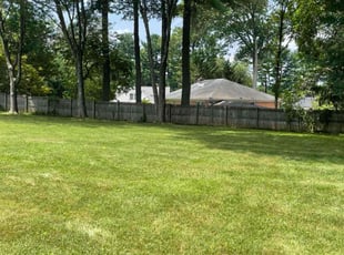 Joshua Z.'s lawn maintenance service result