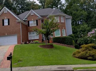 Rhonda M.'s lawn care services service result