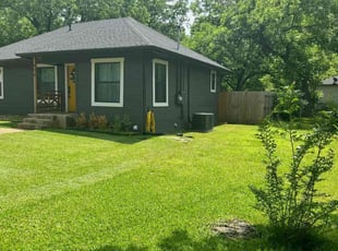 Tamara T.'s lawn care services service result
