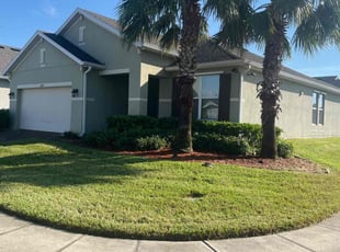 Anais V.'s lawn care services service result