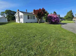Lisa S.'s landscaping service result