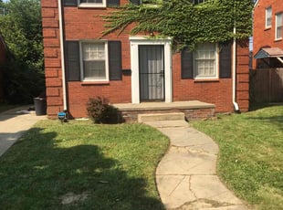 Lyn C.'s lawn service service result