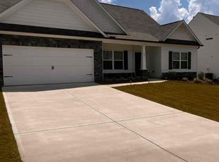Kim H.'s turf maintenance service result