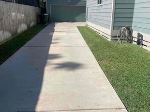 Joel R.'s lawn care service result
